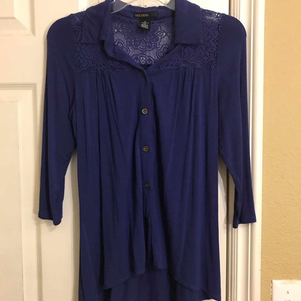 Blue lace blouse with collar